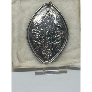 Vintage 1974 Towle Sterling Medallion "Four Calling Birds" Ornament